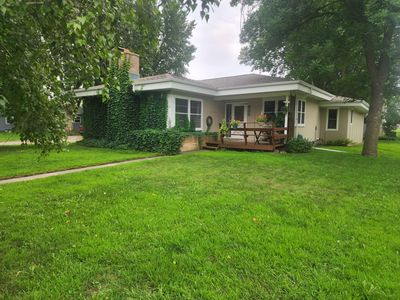 600 W Middle St