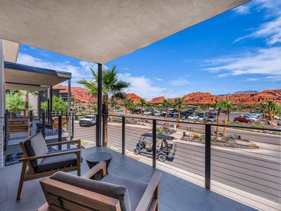 1400 E Black Desert Dr #20254