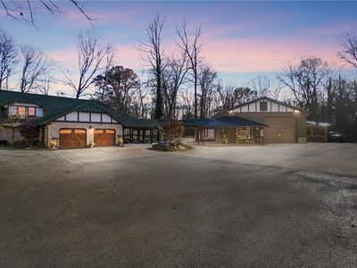 1065 W Spring Valley Paintersville Rd