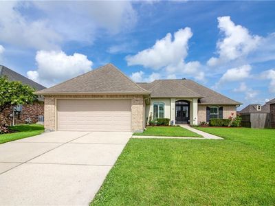 122 Lake Carolyn Dr
