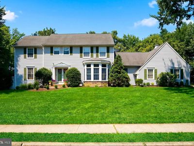 6 Green Meadow Blvd