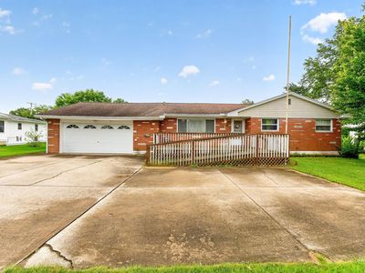 Property at 925 Collins Ave, Marysville, OH