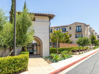 623 W Foothill Blvd UNIT 43