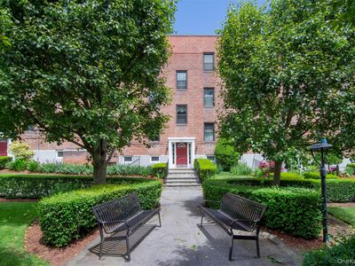 14 S Broadway #11-1A