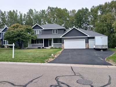 9040 Parkside Dr