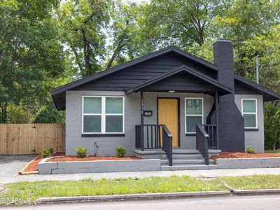 1350 W 19TH Street