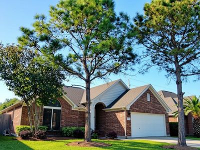 3015 Humble Dr