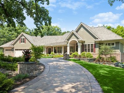 6 Bent Tree Ln