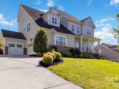 241 Monteray Oaks Cir
