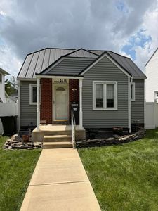 51 N Westmoor Ave