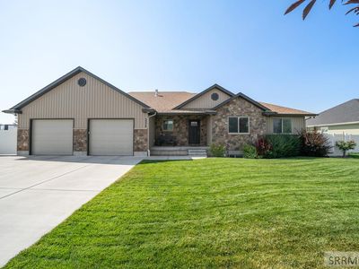3274 E Sky Mountain Ct