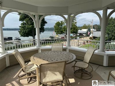 50 Lakeside Dr #C205