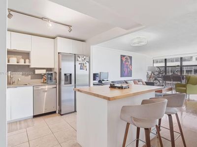 1901 Brickell Ave APT B1706