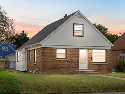 4951 North 24th PLACE