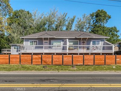 3143 Lakeshore Blvd