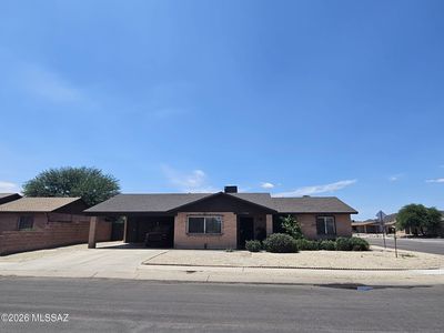5542 S Oak Ridge Dr