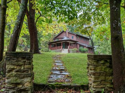 700 Woodland Rd