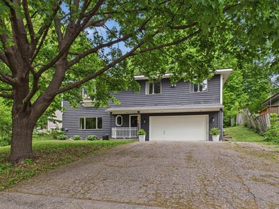 6186 Ridgewood Rd