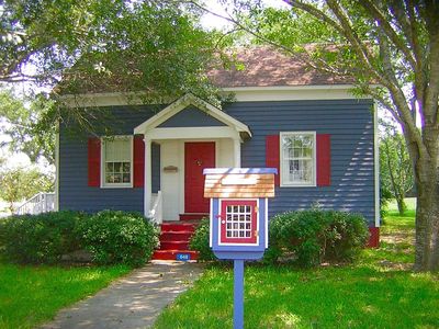 648 Taylor St