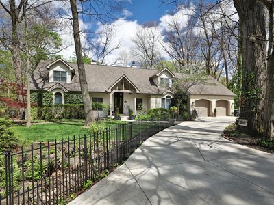 455 Walhalla Rd