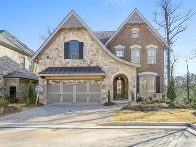 108 Walden Square Way