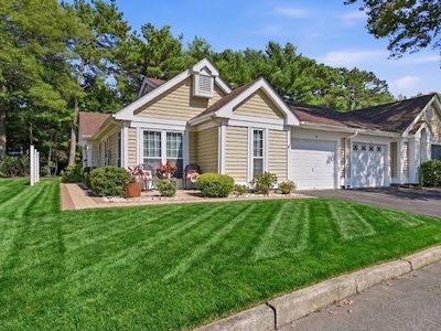 15 Glen Drive