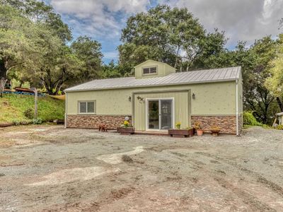 415 Carpenteria Rd