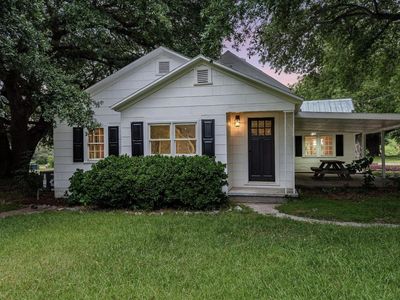 113 Clayton Rd