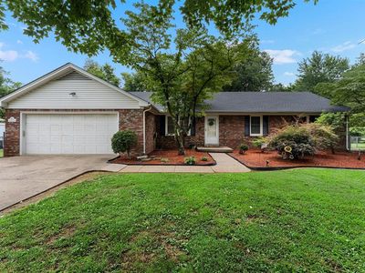 2212 Windrow Ct