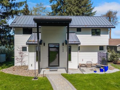239 Pierce Ln