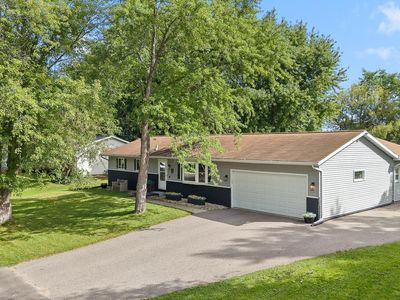 521 Dennis Dr
