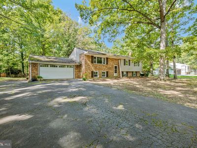 3663 Brookwood Dr