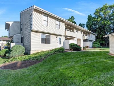 613 Summer Winds Ln #B