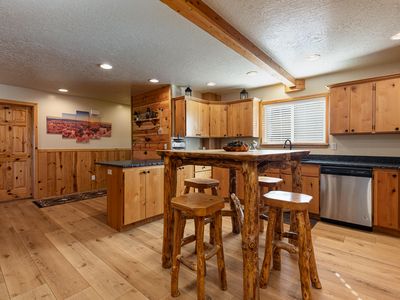 1505 W Elk Ridge Dr