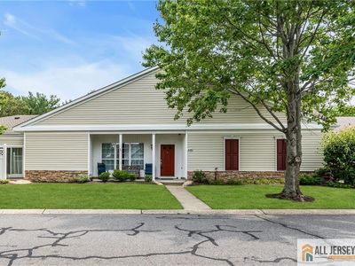 Property at 446 Bluebird Dr, Monroe Township, NJ
