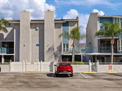 253 REX PLACE #B