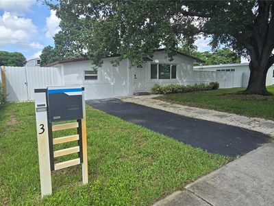 320 N 70th Ter
