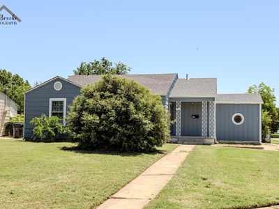 2235 Piedmont Pl