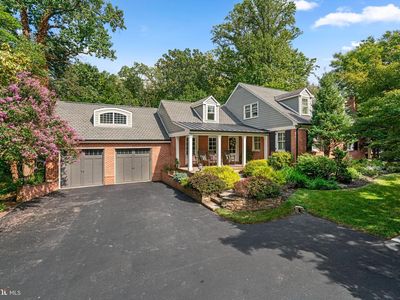 6521 Darnall Rd