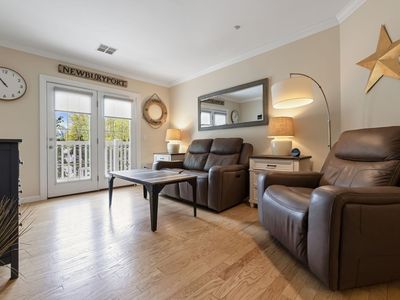 5 Woodman Way Unit 107