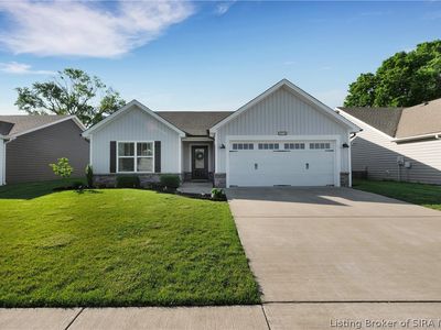 3918 Golden Apple Way