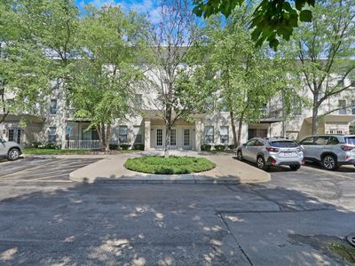 34451 N Old Walnut Cir Unit 205
