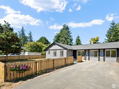 6914 21st Drive NE