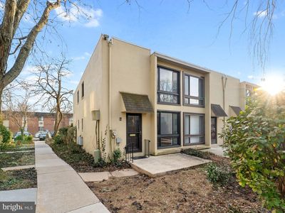 Property at 100 E Glenolden Ave APT T13, Glenolden, PA