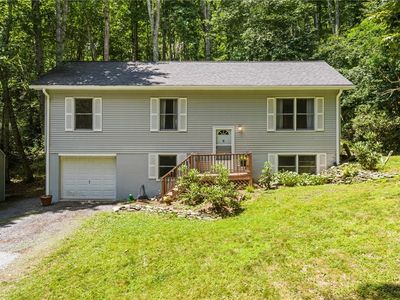100 Summersweet Drive