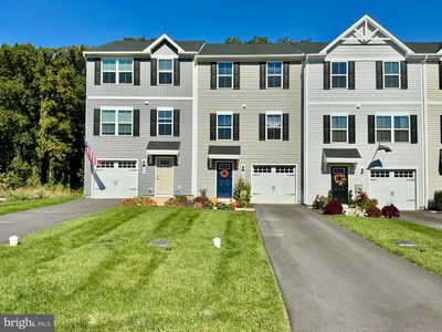243 Hamilton Ln