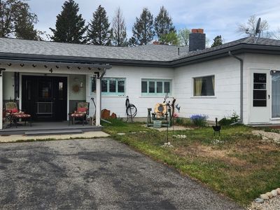 4 Stewart St