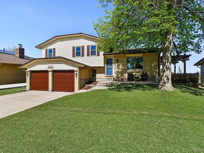 15979 E 18th Place