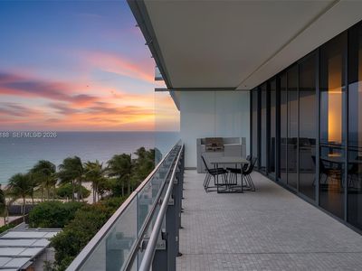 8701 Collins Ave Unit 603