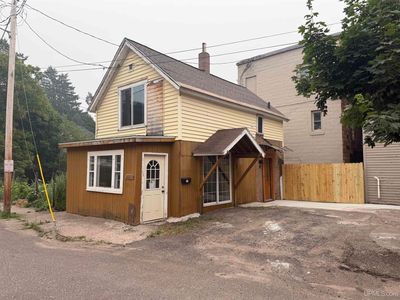 860 W Franklin St